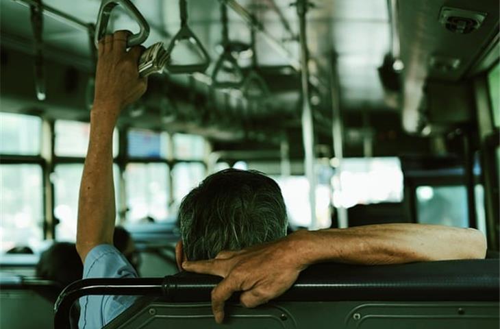 Mastering the Art of Bus Door Hinges