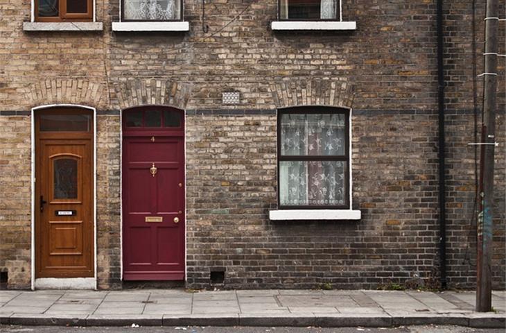 Comparing Center-Hinged Patio Doors and French Doors