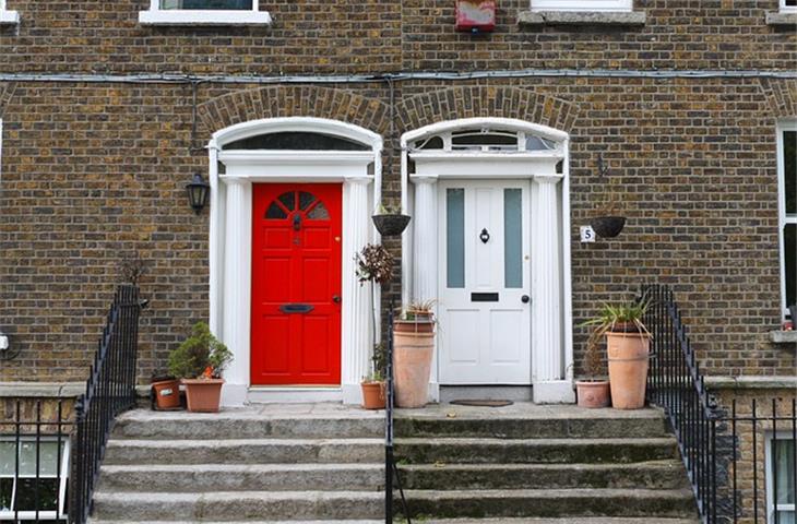 Mastering the Craft of Bifold Closet Door Hinges