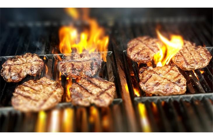 The Vital Role of Barbecue Pit Hinges in Outdoor Cooking