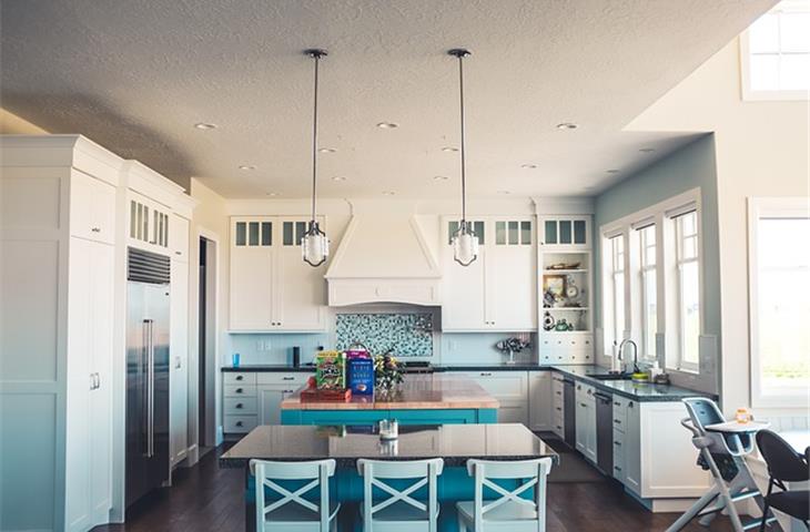 Black Hinges: A Signature Element in Modern Kitchen Cabinets