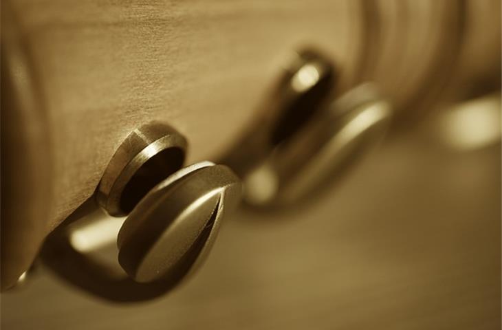 bathroom stall hinges