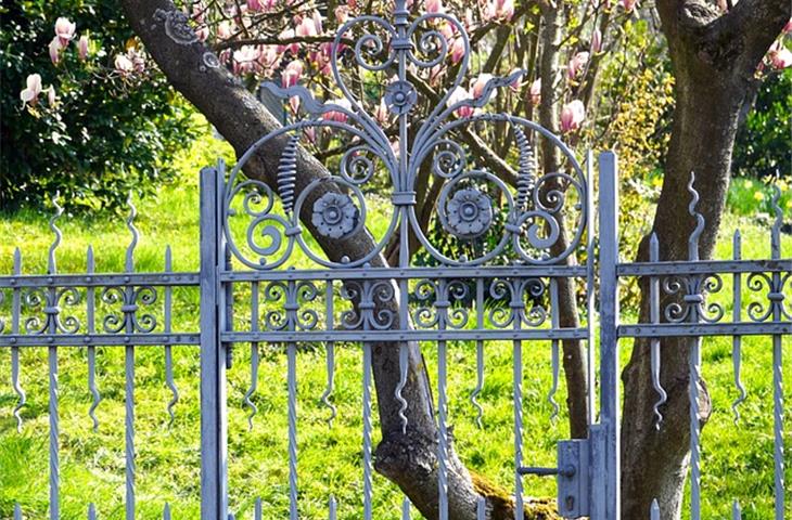 privacy fence gate hinges