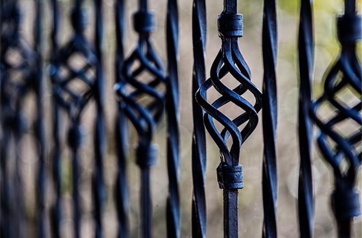 fence hinges