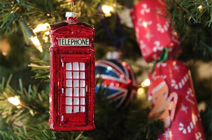 hinged christmas tree with lights