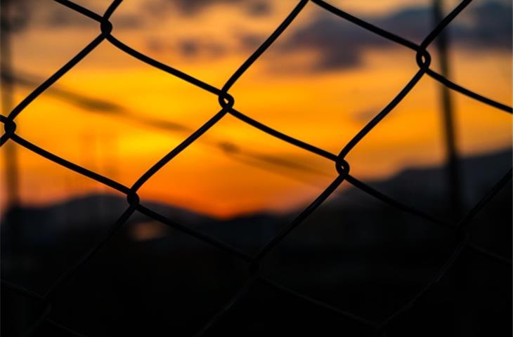 chain link fence gate hinges