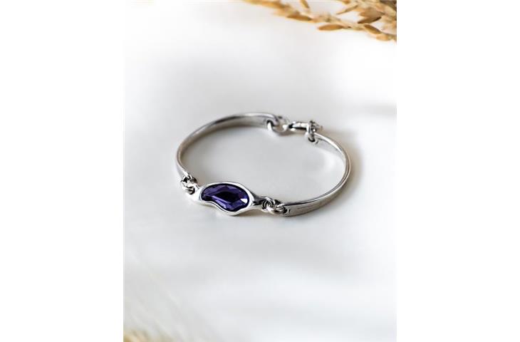 silver hinged bangle bracelet